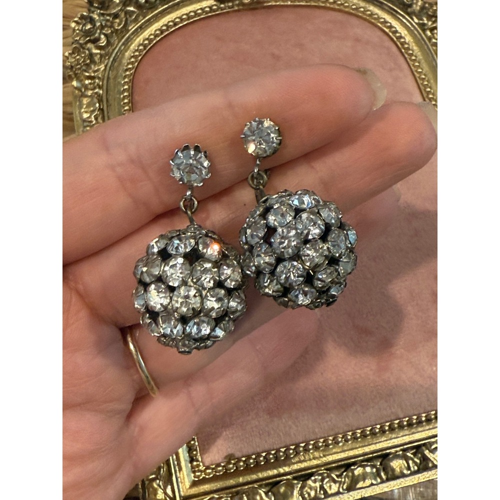 Vintage Signed Rhinestone Crystal Ball Clip On Earrings‎ Silver Tone